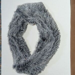 Unbranded Women's Gray Infinity Scarf Faux Fur - One Size